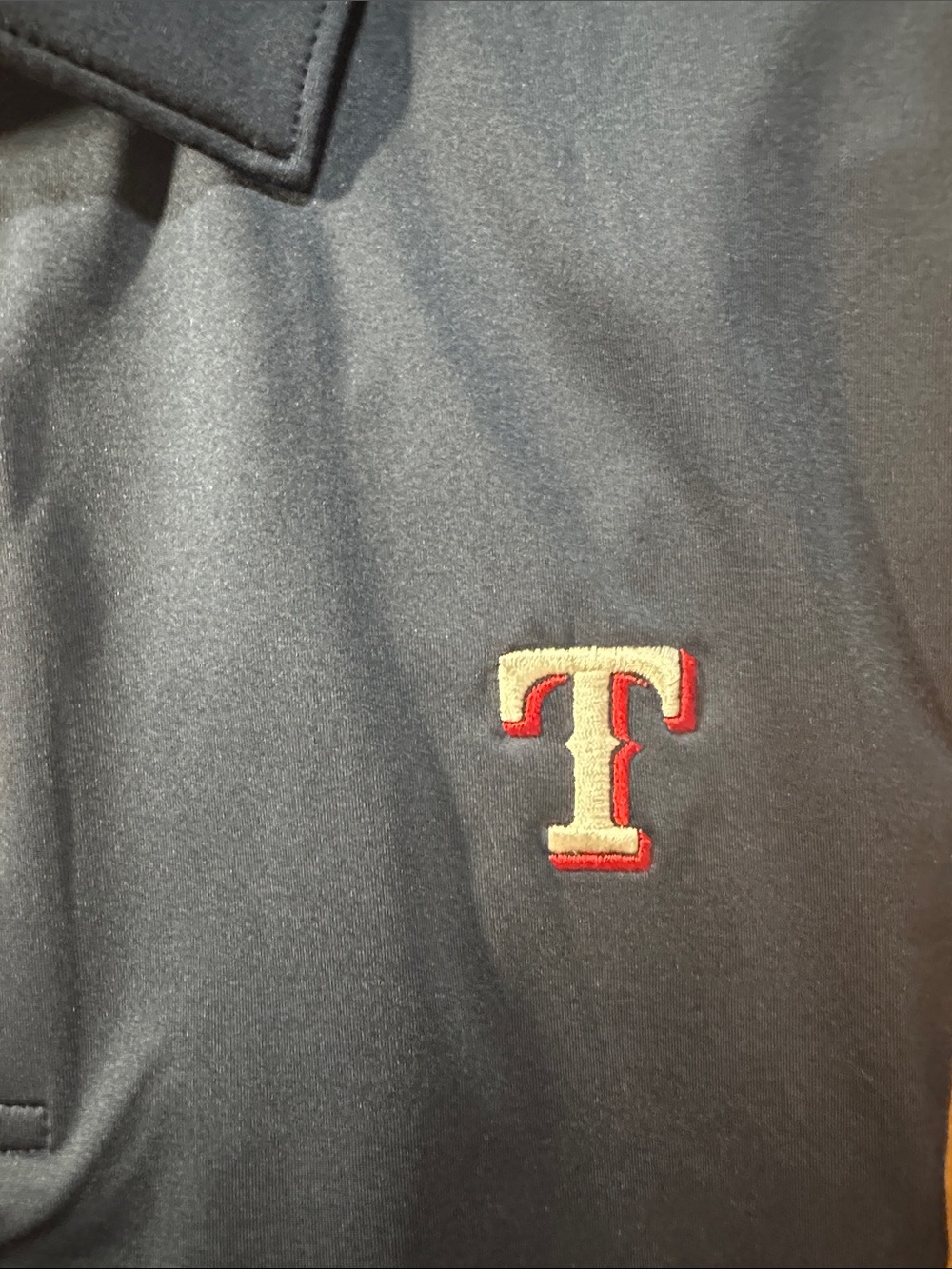 Peter Millar Navy Polo with Red & White 'T' Embroidery Texas Rangers - Picture 2 of 4